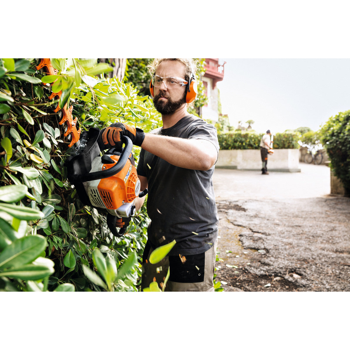Taille-haies thermique STIHL HS 82 R